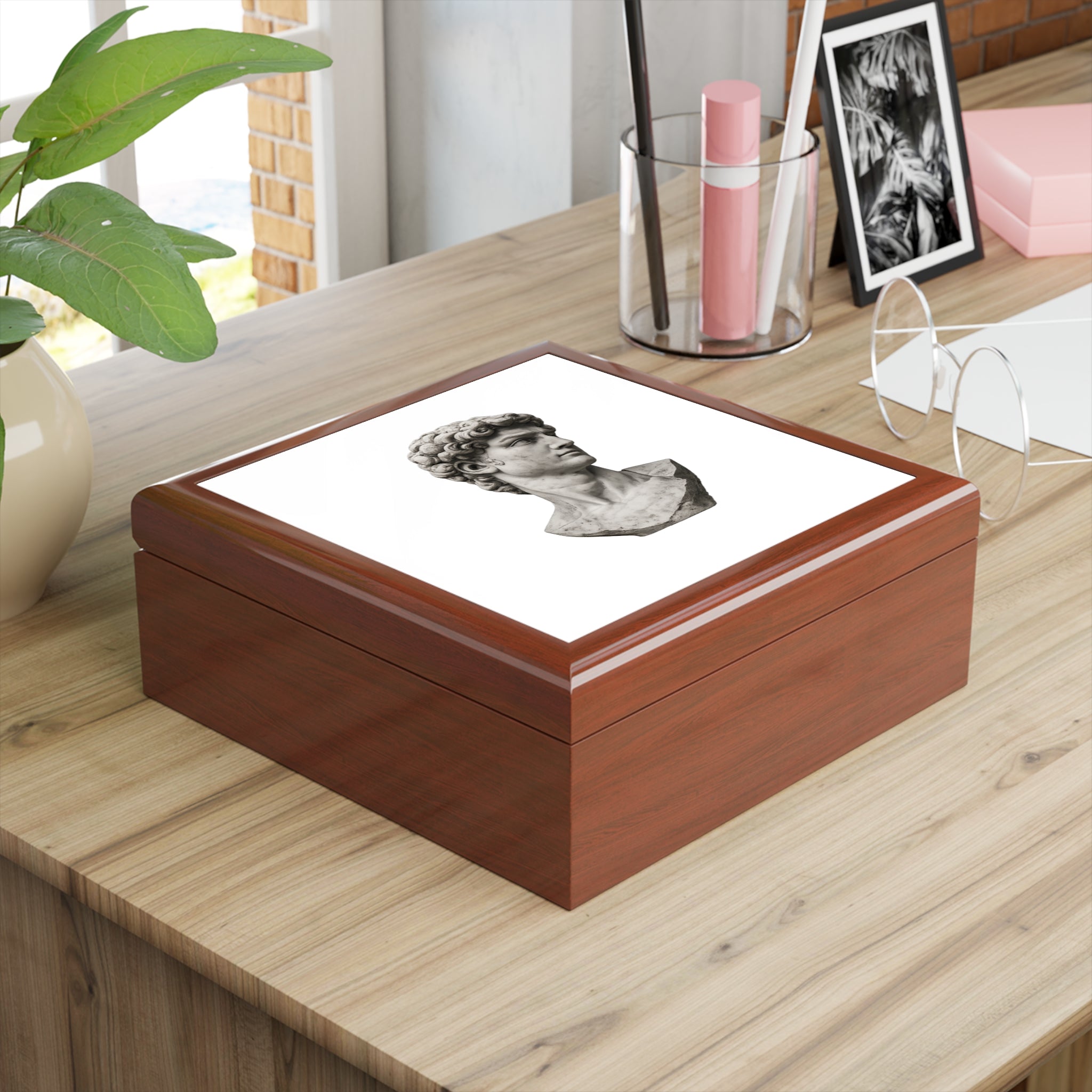 Jewelry Box - Sculpted Heritage